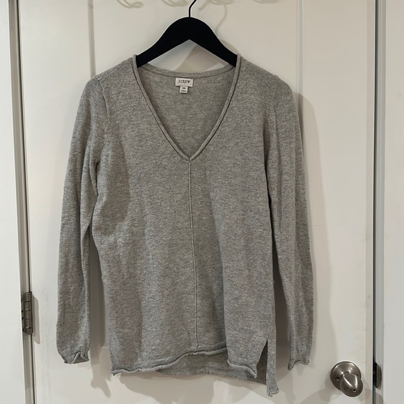 J.Crew Grey Sweater XS - Picture 1 of 4